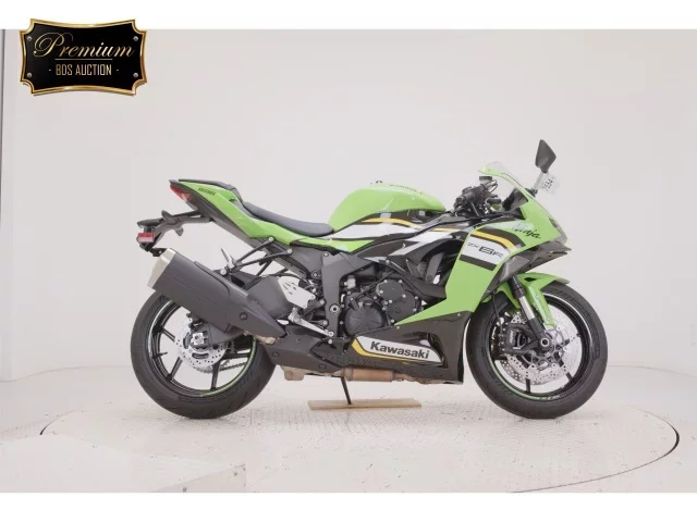Kawasaki ZX-6RA лот № 7554 оценка 8  с аукциона в Японии