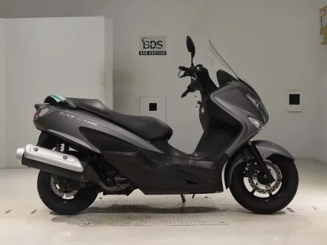 Suzuki BURGMAN200 лот № 5248 оценка 4  с аукциона в Японии
