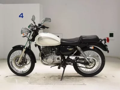 Suzuki ST250E  с аукциона в Японии