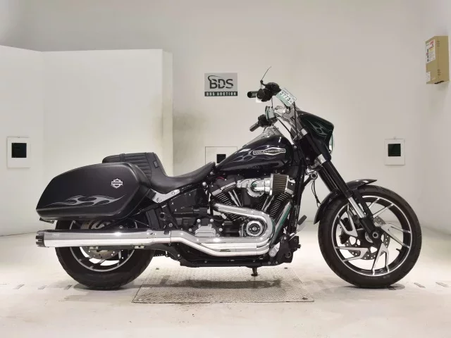 Harley-Davidson HARLEY FLSB1750 лот № 2773 оценка 5  с аукциона в Японии