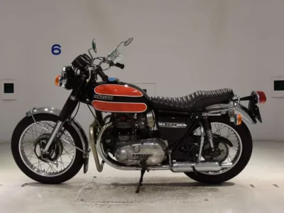 Kawasaki W1SA  с аукциона в Японии