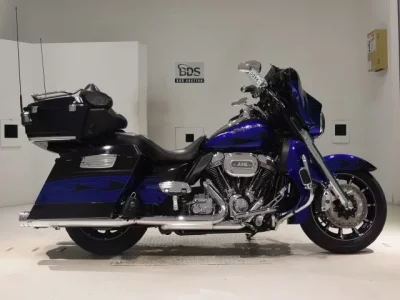 Harley-Davidson HARLEY FLHTCUSE1800CVO  с аукциона в Японии