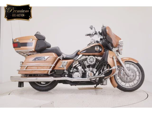 Harley-Davidson HARLEY FLHTCU1580 лот № 0046 оценка 4  с аукциона в Японии