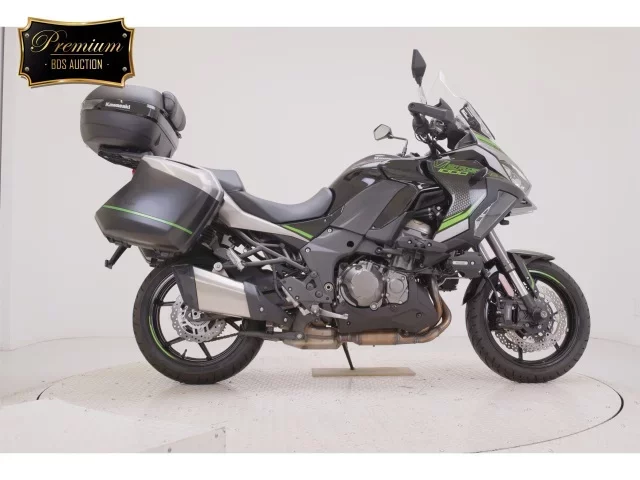 Kawasaki VERSYS 1000SE лот № 7555 оценка 6  с аукциона в Японии