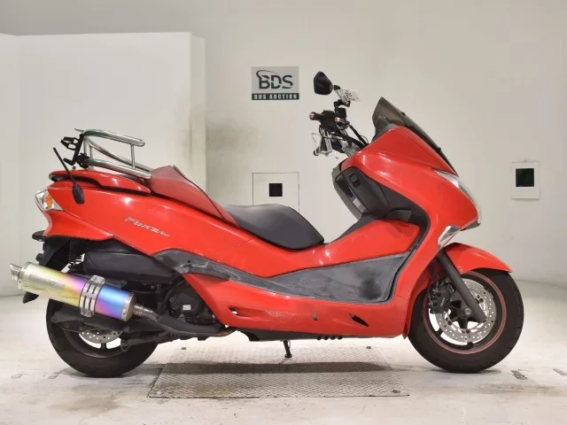 Honda FORZA Z лот № 2736 оценка 4  с аукциона в Японии