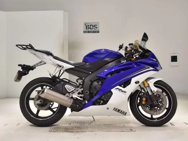 Yamaha 6 лот № 2915 оценка 5  с аукциона в Японии