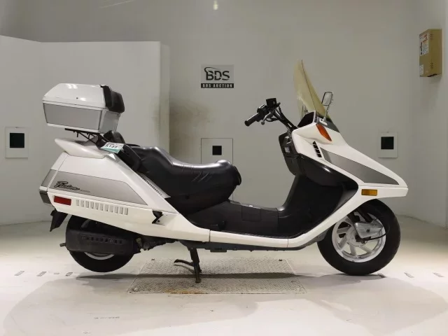 Honda FUSION лот № 5145 оценка 4  с аукциона в Японии