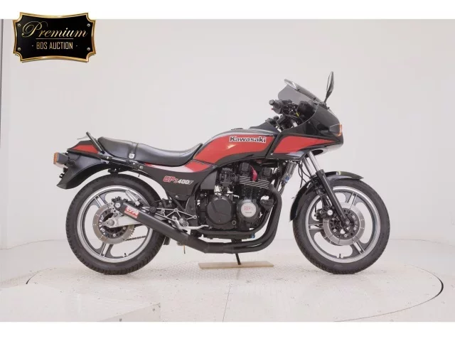 Kawasaki GPZ400F лот № 2547 оценка 4  с аукциона в Японии