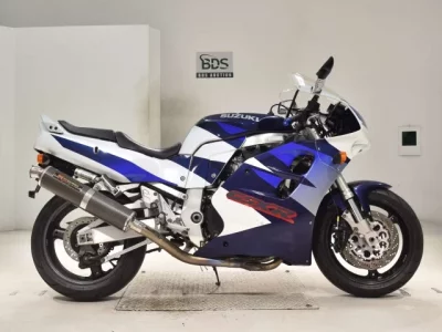 Suzuki GSX-R1100  с аукциона в Японии
