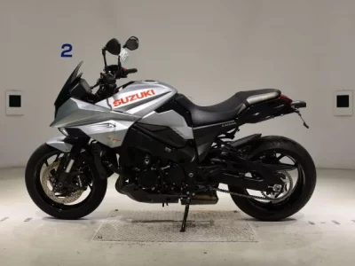Suzuki KATANA1000  с аукциона в Японии