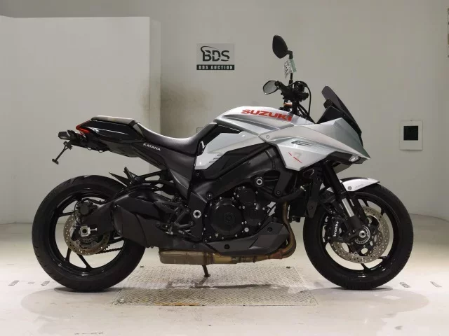 Suzuki KATANA1000 лот № 5435 оценка 5  с аукциона в Японии