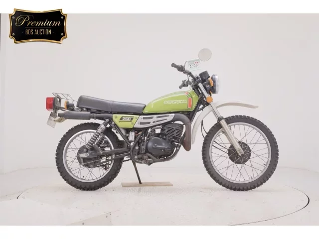 Suzuki TS250 лот № 2508 оценка 4  с аукциона в Японии