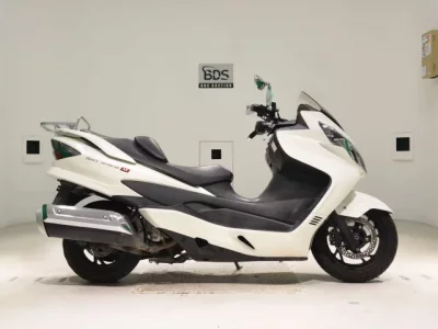 Suzuki SKYWAVE 250M  с аукциона в Японии