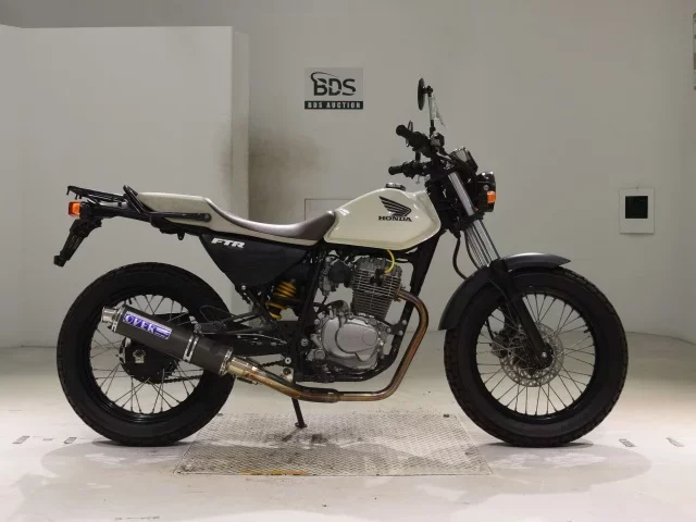 Honda FTR223 лот № 5022 оценка 4  с аукциона в Японии
