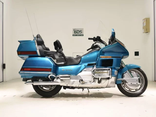 Honda GL1500 лот № 2714 оценка 4  с аукциона в Японии