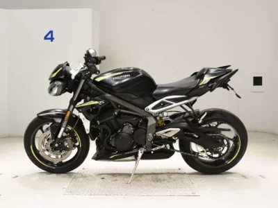 Triumph TRIUMPH STREET TRIPLE RS  с аукциона в Японии