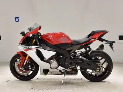 Yamaha YZF-R1  с аукциона в Японии