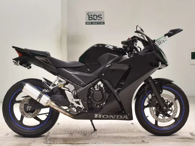 Honda CBR250R лот № 2878 оценка 5  с аукциона в Японии