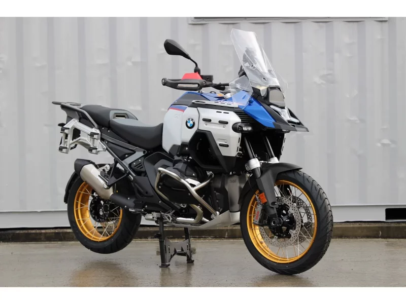 BMW  R1300GS ADV ASA лот № 00002 оценка 8  с аукциона в Японии