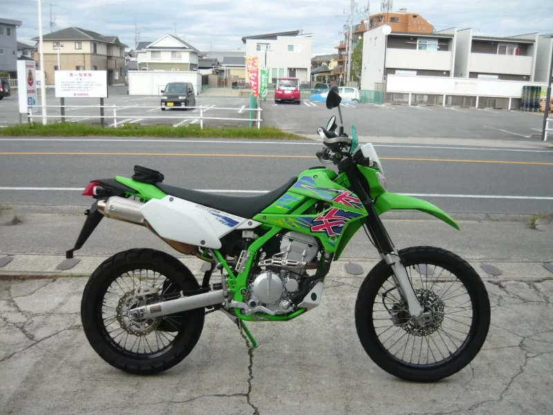 Kawasaki KLX250 лот № 02045 оценка 4  с аукциона в Японии