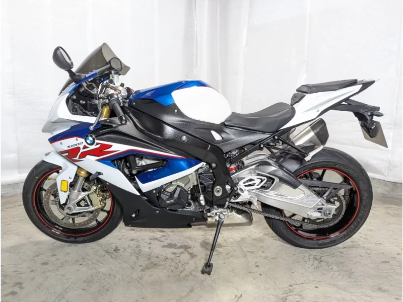 BMW  S1000RR лот № 02126 оценка 4  с аукциона в Японии
