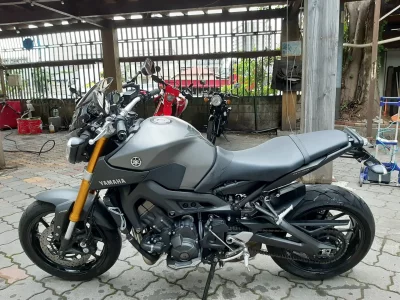Yamaha MT-09 лот № 02162 оценка 4  с аукциона в Японии 2