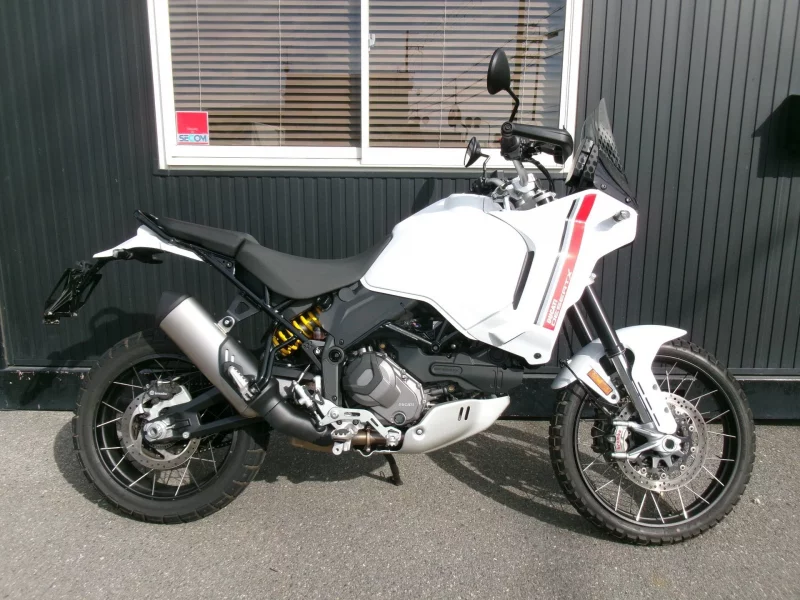 Ducati  DESERT X лот № 00232 оценка 5  с аукциона в Японии