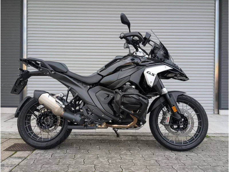 BMW  R1300GS лот № 04269 оценка 4  с аукциона в Японии