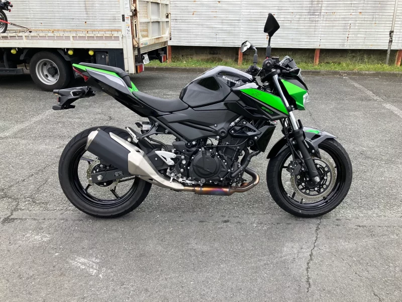 Kawasaki Z250 лот № 04357 оценка 5  с аукциона в Японии