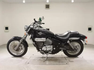 Honda MAGNA 250  с аукциона в Японии