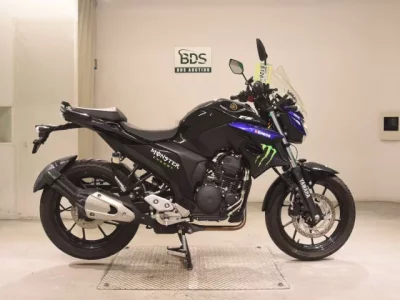 Yamaha FZ25  с аукциона в Японии