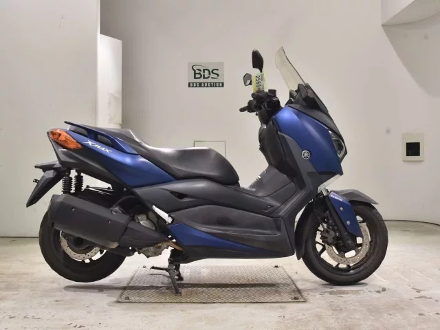 Yamaha X-MAX250A лот № 2565 оценка 4  с аукциона в Японии