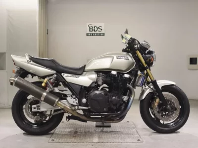 Yamaha XJR1200  с аукциона в Японии