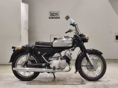 Yamaha A7