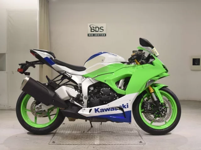 Kawasaki ZX-6RA лот № 5238 оценка 4  с аукциона в Японии