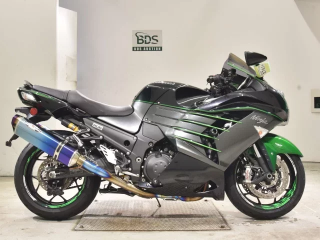 Kawasaki ZX-14RA лот № 2741 оценка 5  с аукциона в Японии