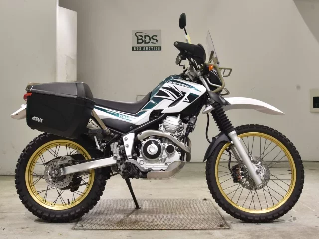 Yamaha SEROW 250-2 лот № 2592 оценка 4  с аукциона в Японии