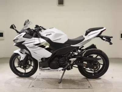 Kawasaki NINJA400-2  с аукциона в Японии