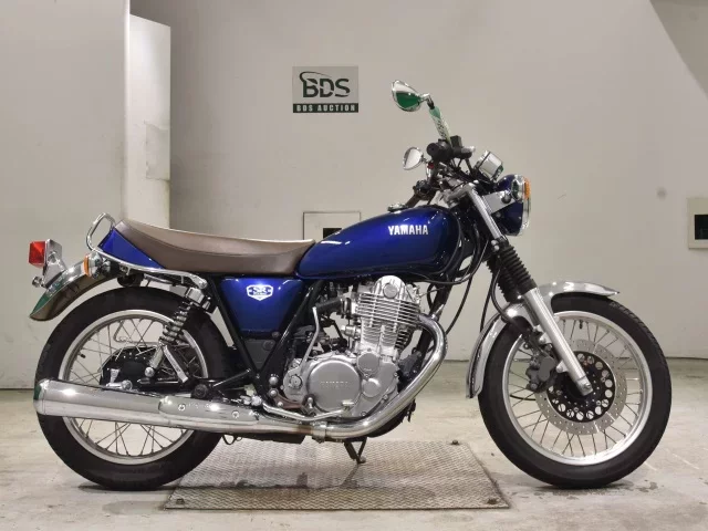 Yamaha SR400-5 лот № 2579 оценка 5  с аукциона в Японии