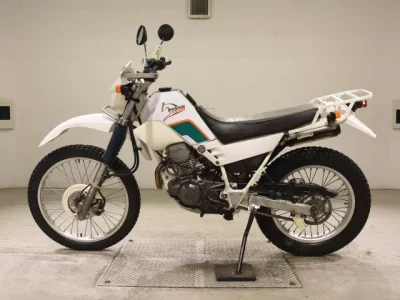 Yamaha SEROW 225W  с аукциона в Японии