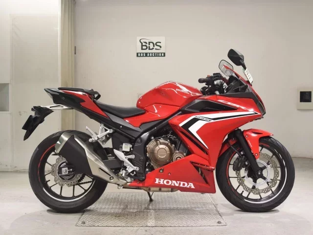 Honda CBR400R-2 лот № 7513 оценка 5  с аукциона в Японии