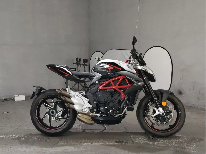 Other MV AGUSTA BRUTALE 800RR лот № 8129 оценка 5  с аукциона в Японии