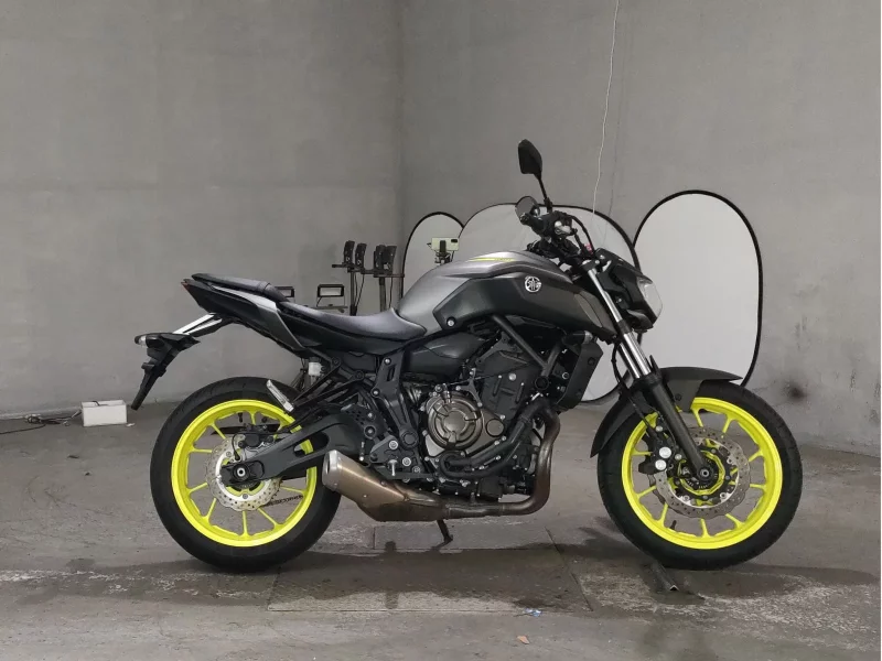 Yamaha MT-07 лот № 8419 оценка 5  с аукциона в Японии