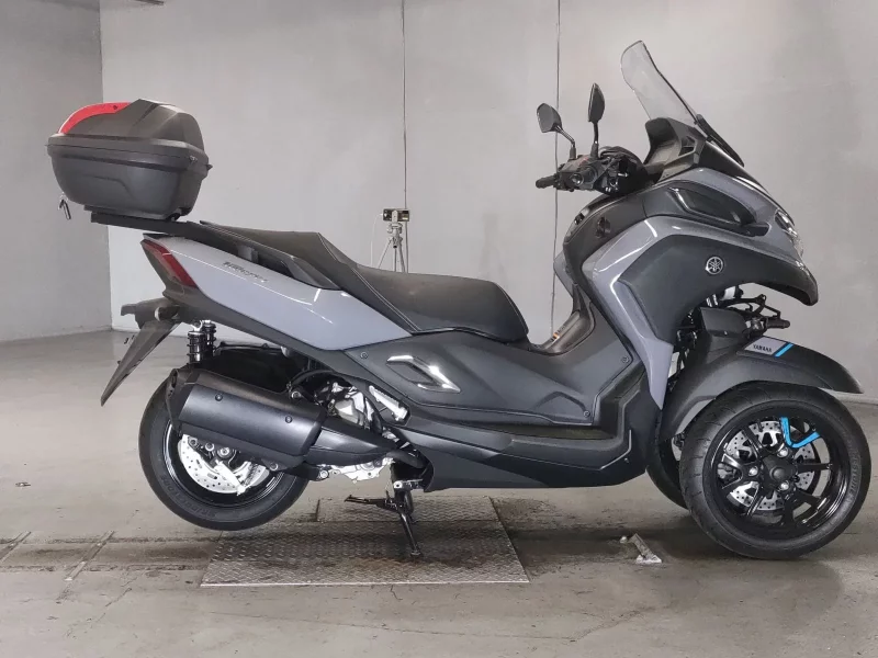 Yamaha TORI CITY 300 лот № 5279 оценка 4.5  с аукциона в Японии