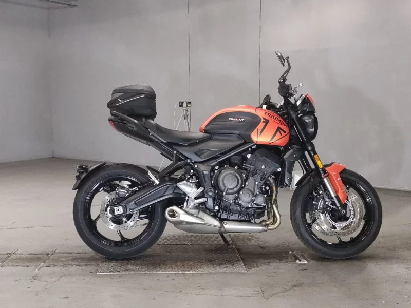 Triumph  TRIDENT 660 лот № 5406 оценка 4.5  с аукциона в Японии
