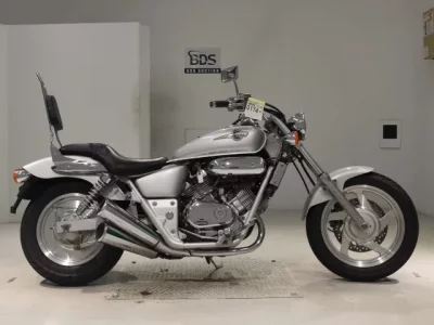 Honda MAGNA 250  с аукциона в Японии