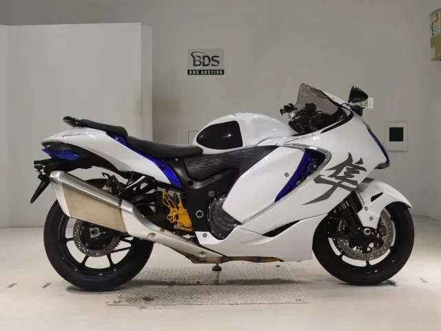 Suzuki HAYABUSA -3 лот № 0404 оценка 5  с аукциона в Японии