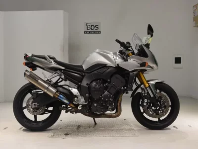 Yamaha FZ-1 FEATHER  с аукциона в Японии