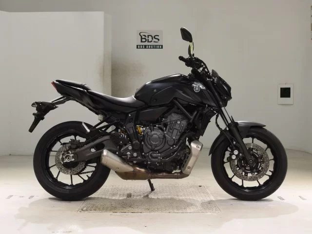 Yamaha MT-07-2 лот № 5021 оценка 5  с аукциона в Японии