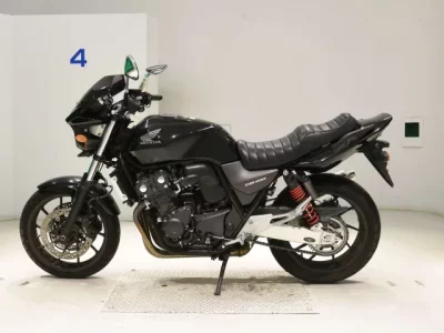 Honda CB400SFV-4ABS лот № 7745 оценка 5  с аукциона в Японии 2